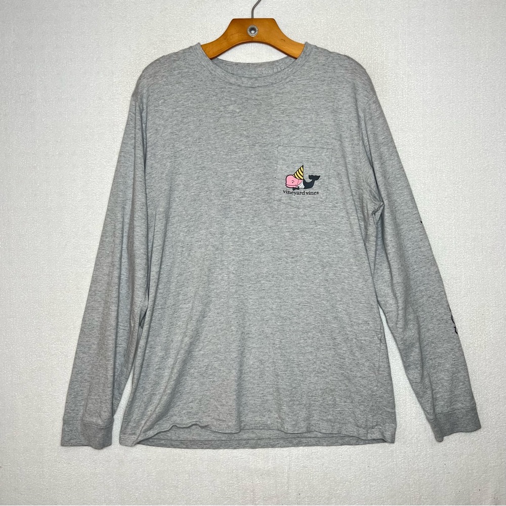 Vineyard Vines Gray Firework Celebration Long Sleeve Graphic Tshirt Size M - Picture 2 of 5